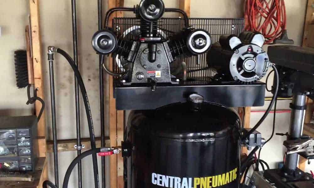 Top 10 Best 60 Gallon Air Compressors (2022 Updated)