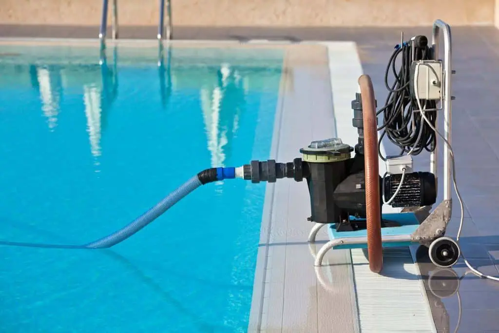 Cleaning Pump Working With A Swimming Pool